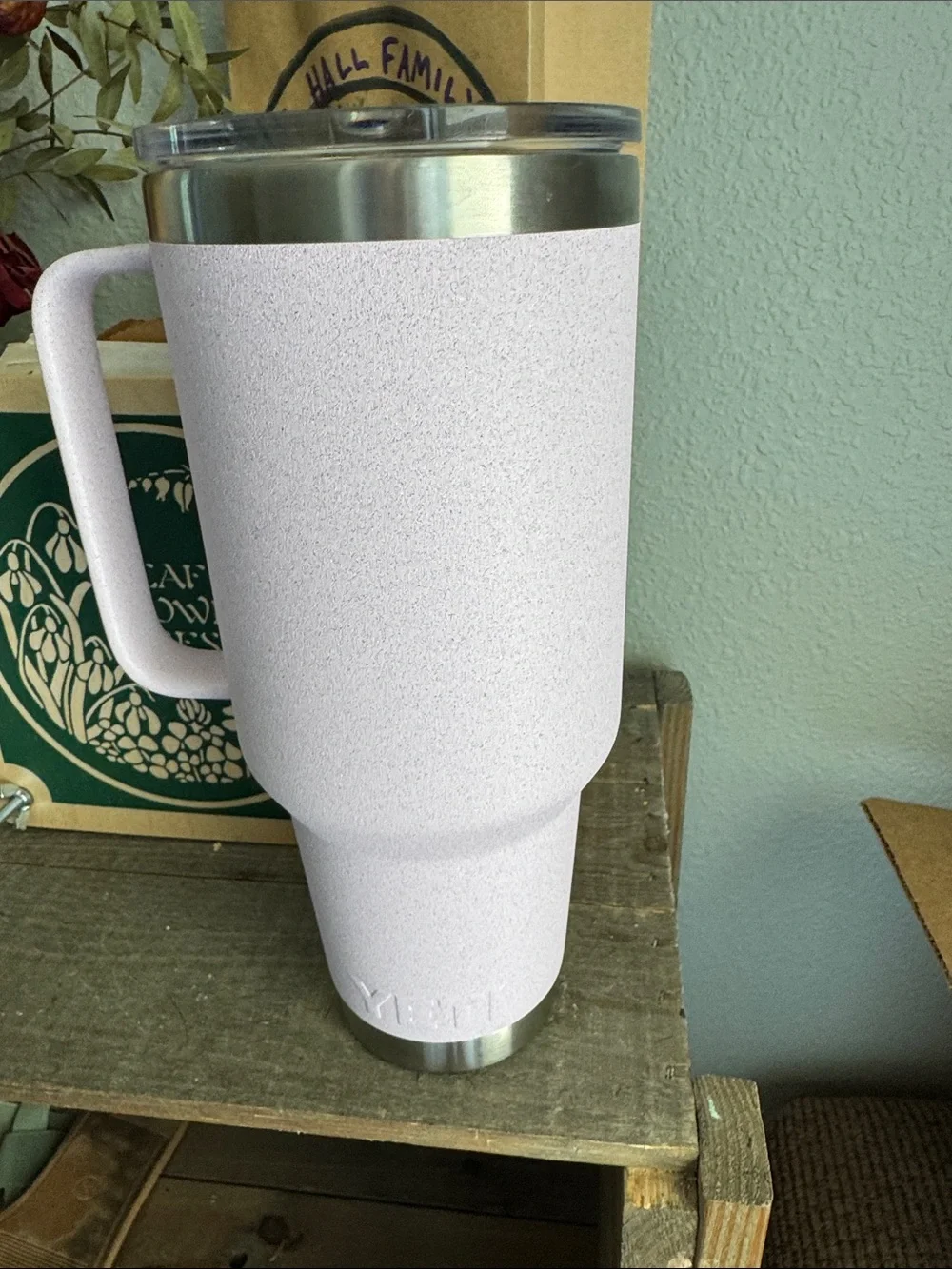 Yeti pink sandstone edition Rambler Mug with Handle